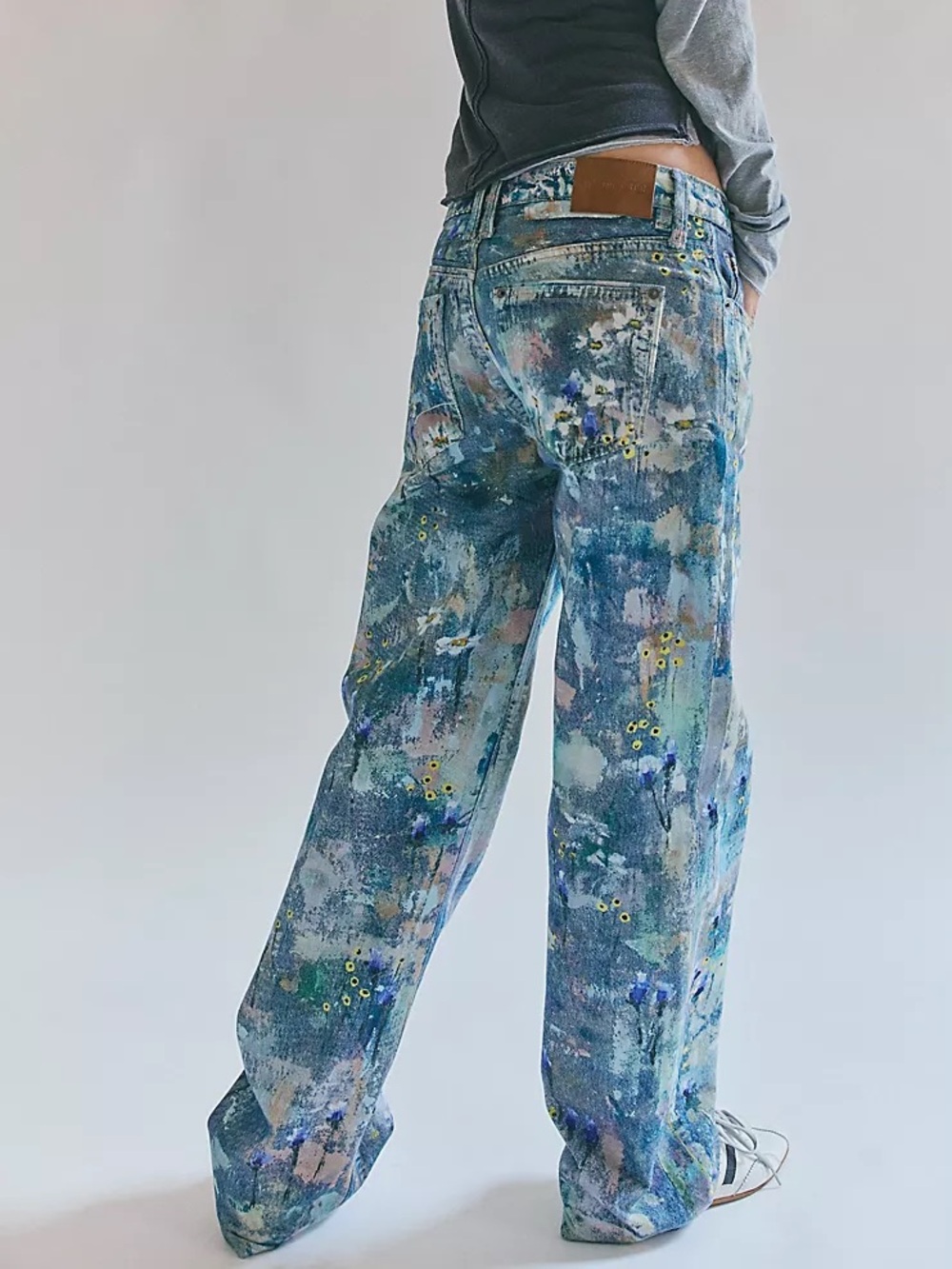 Free People Tennessee Low-Rise Illusions Painted Floral Jeans 25 NWT We The Free - Picture 3 of 12